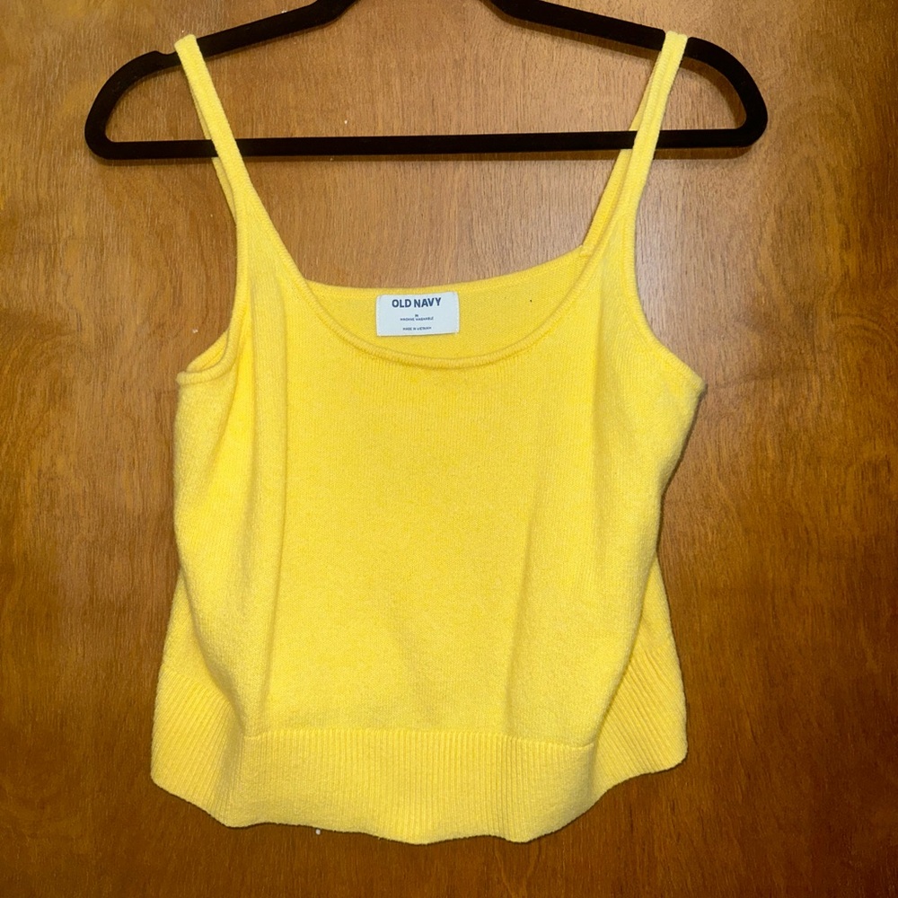 Old Navy Crop Top